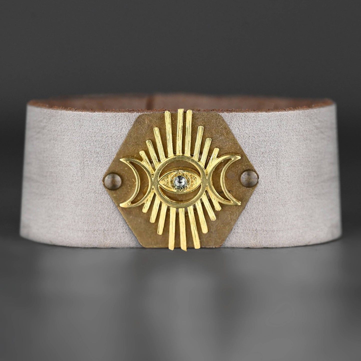 Midsize Cuff w/ Eye Moon & Stone (Vintage Cream Leather)