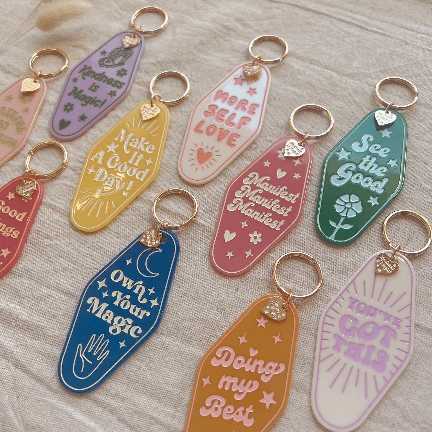 Inspirational Motel Keychains - All Quotes: Make it a Good Day